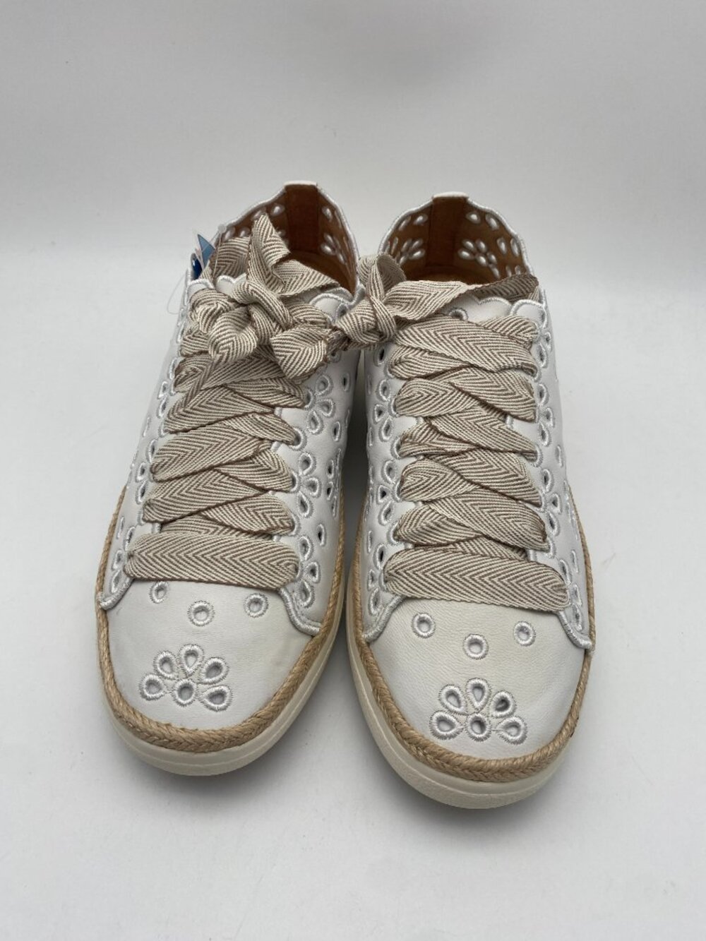 aetrex "Brand New" Women's Sneakers #CA711 W40/ W41 - Picture 2 of 7